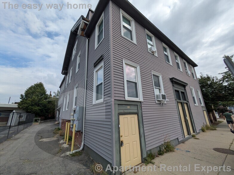 Building Photo - 195 Hampshire St