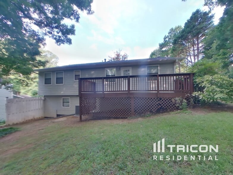 Building Photo - 331 Denae Ct