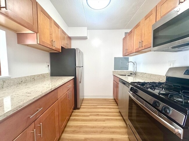 Primary Photo - 133 Park St