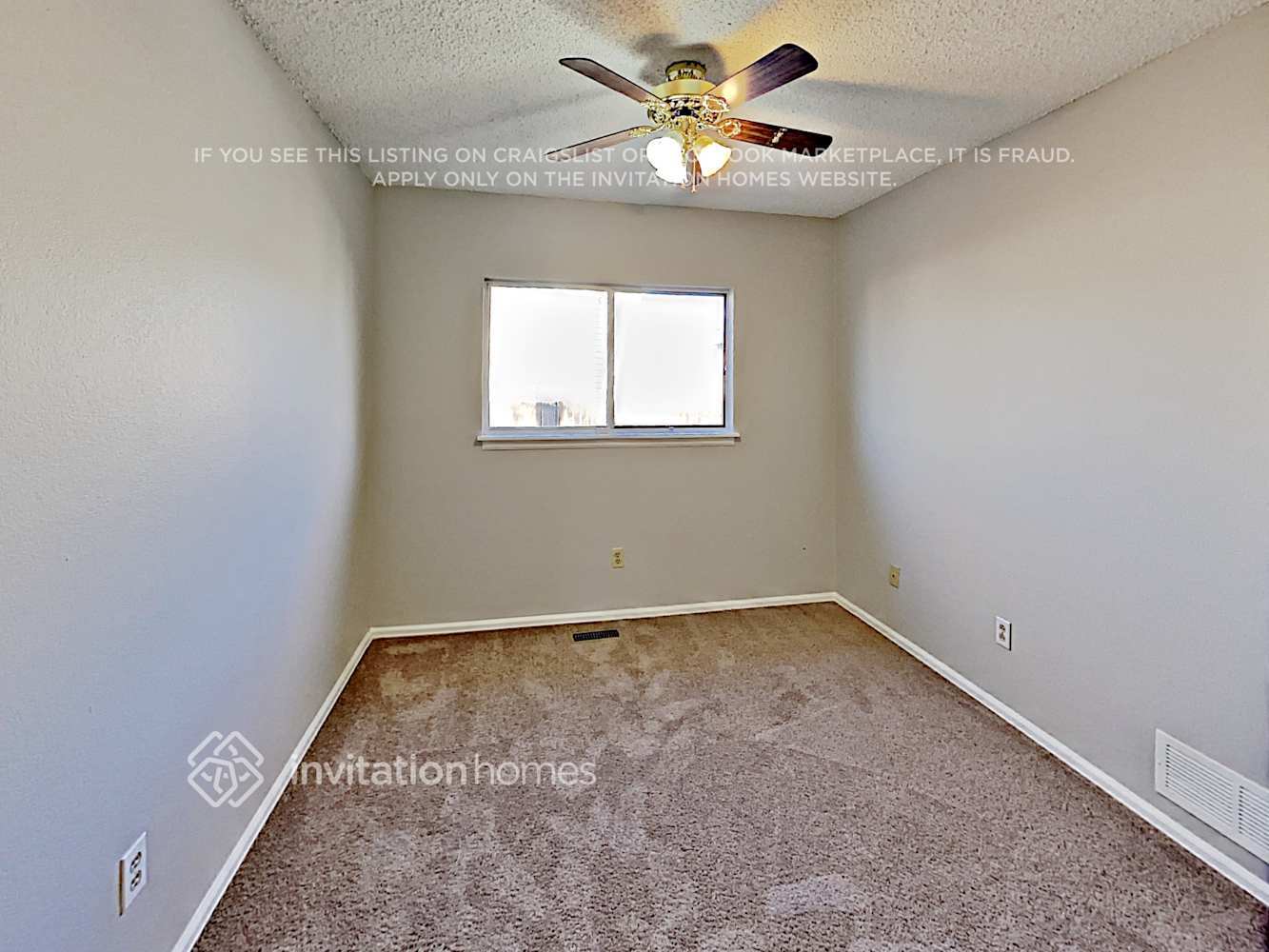 Building Photo - 18923 E Carmel Dr