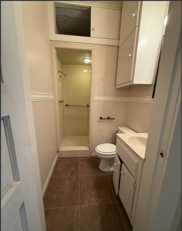 Building Photo - 1527 Boggan Dr