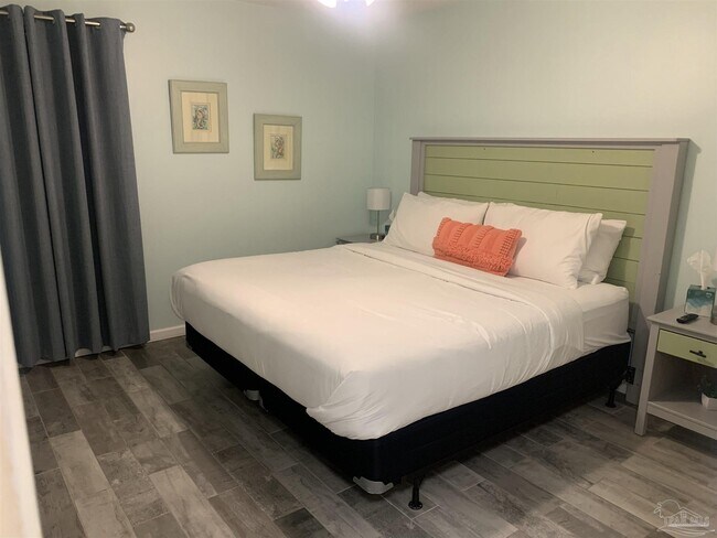 Building Photo - 2864 Villa Woods Cir