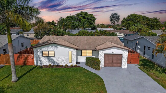 Building Photo - 407 SE 5th St