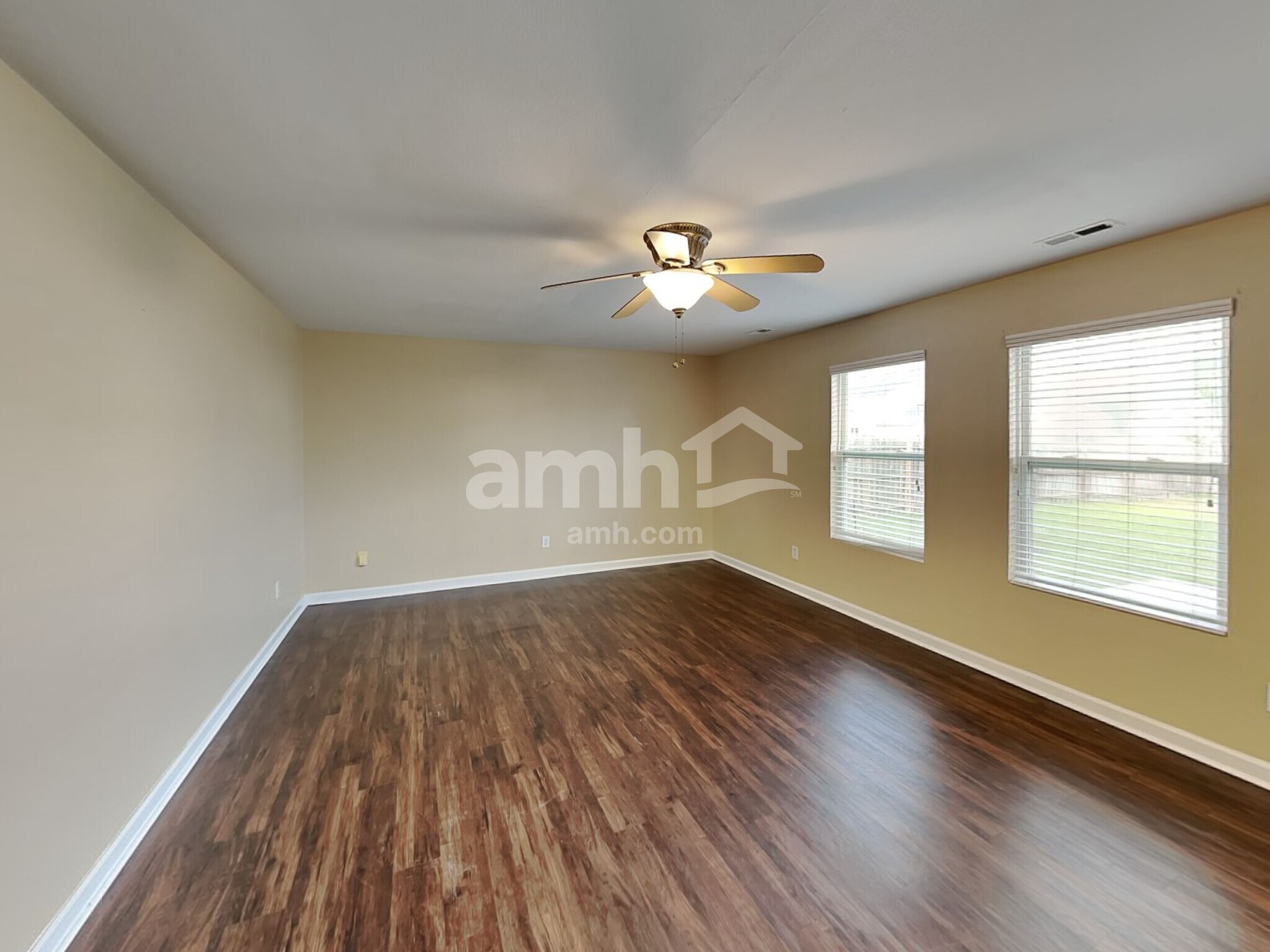 Building Photo - 1836 Meadow Crossing Dr