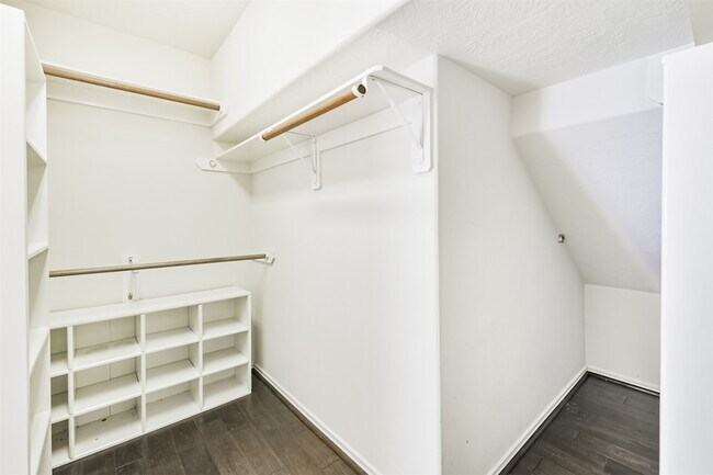 Building Photo - 2507 Liza Ct