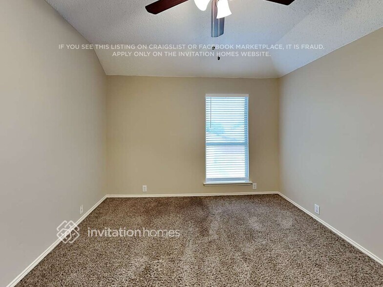 Building Photo - 705 River Oak Way