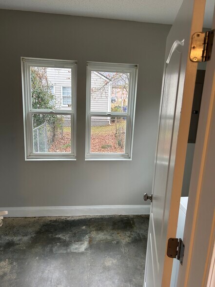 Building Photo - 272 Buena Vista Ct