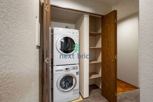 Building Photo - 2 BED & 2 BATH CONDO FOR RENT