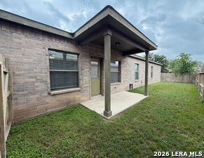 Building Photo - 220 Anne Louise Dr
