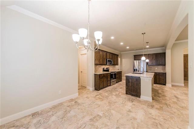 Building Photo - 441 Sagebrush Dr