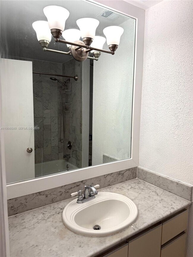Building Photo - 10029 SW 77th Ct