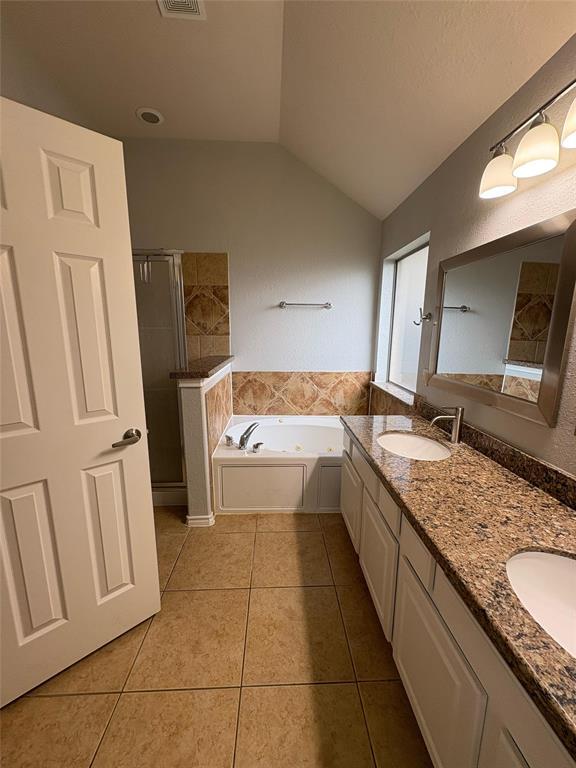 Building Photo - 7806 Crystal Moon Dr