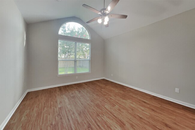 Building Photo - 6506 Rose Willow Ln