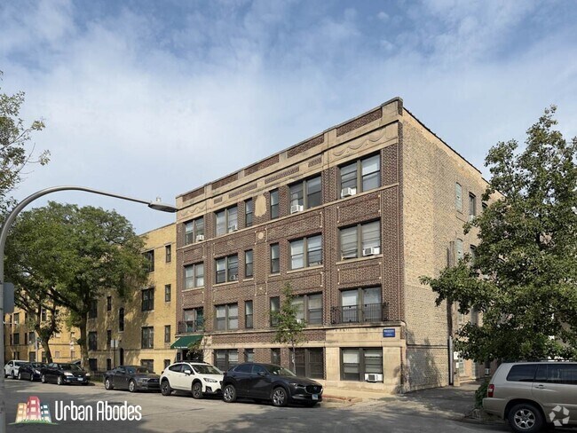 Building Photo - 1040 W George St