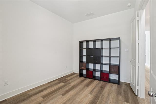 Building Photo - 422 Firecrest Ln