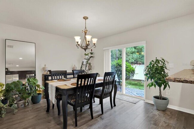 Building Photo - 3017 Mojave Oak Dr