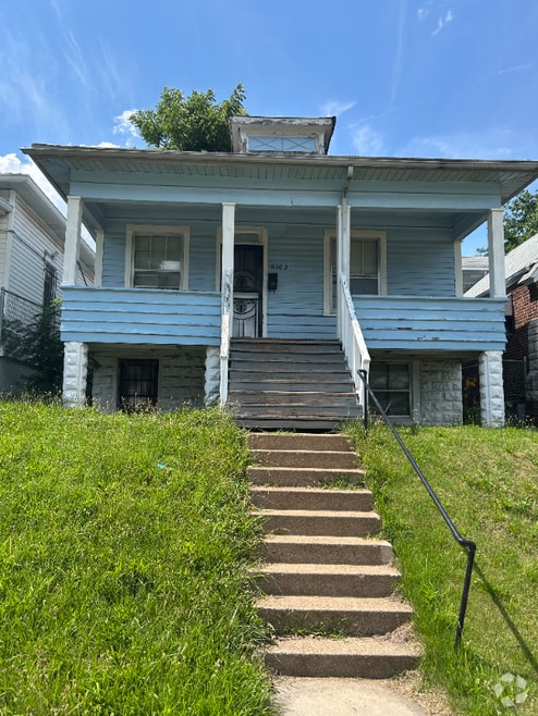 Building Photo - 5363 Arlington Ave