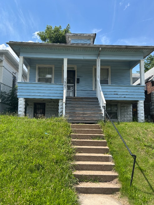 Building Photo - 5363 Arlington Ave