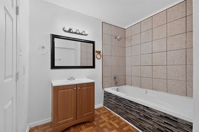Building Photo - 2538 Stovall Dr