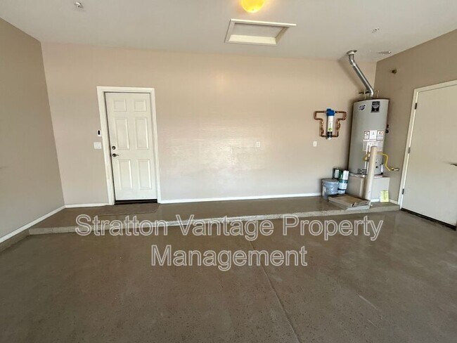 Building Photo - 18471 Verdin Rd