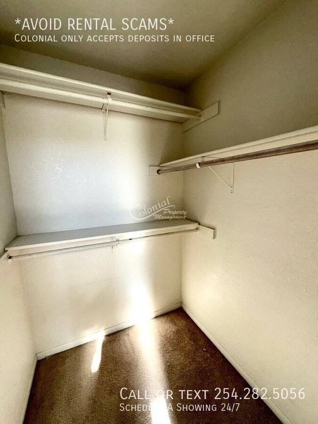 Building Photo - 216 Appaloosa Dr