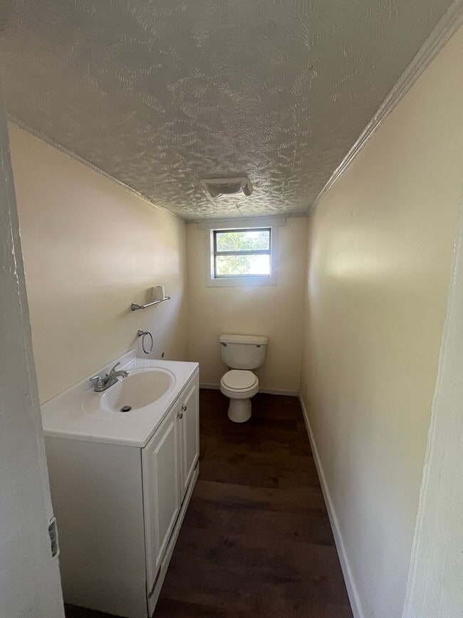 Building Photo - 3 McGowan St