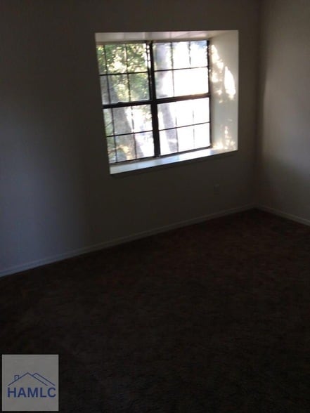 Building Photo - 814 Lesa St