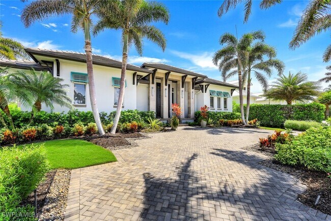 Building Photo - 425 Harbour Dr