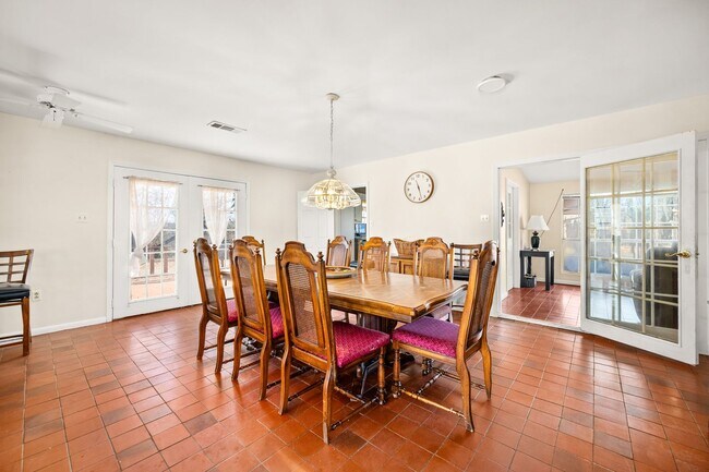 Building Photo - 139 Nantachie Dam