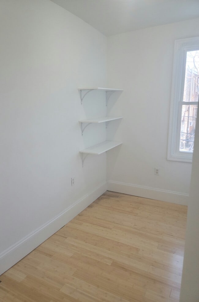 Bedroom space - 2019 Granite St