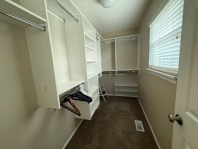Building Photo - 2340 Hudson Cir