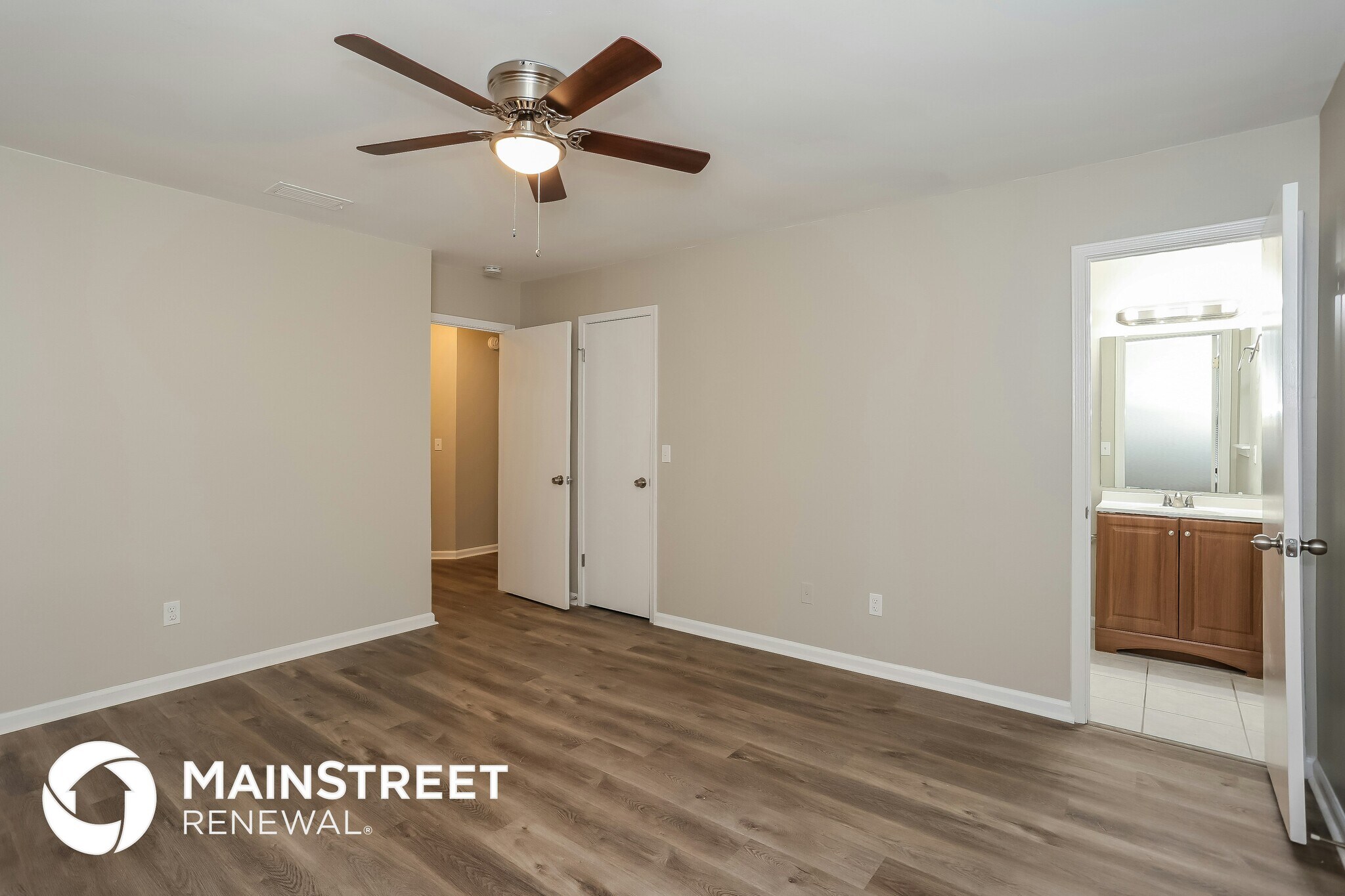 Building Photo - 1541 Kingfisher Ln N