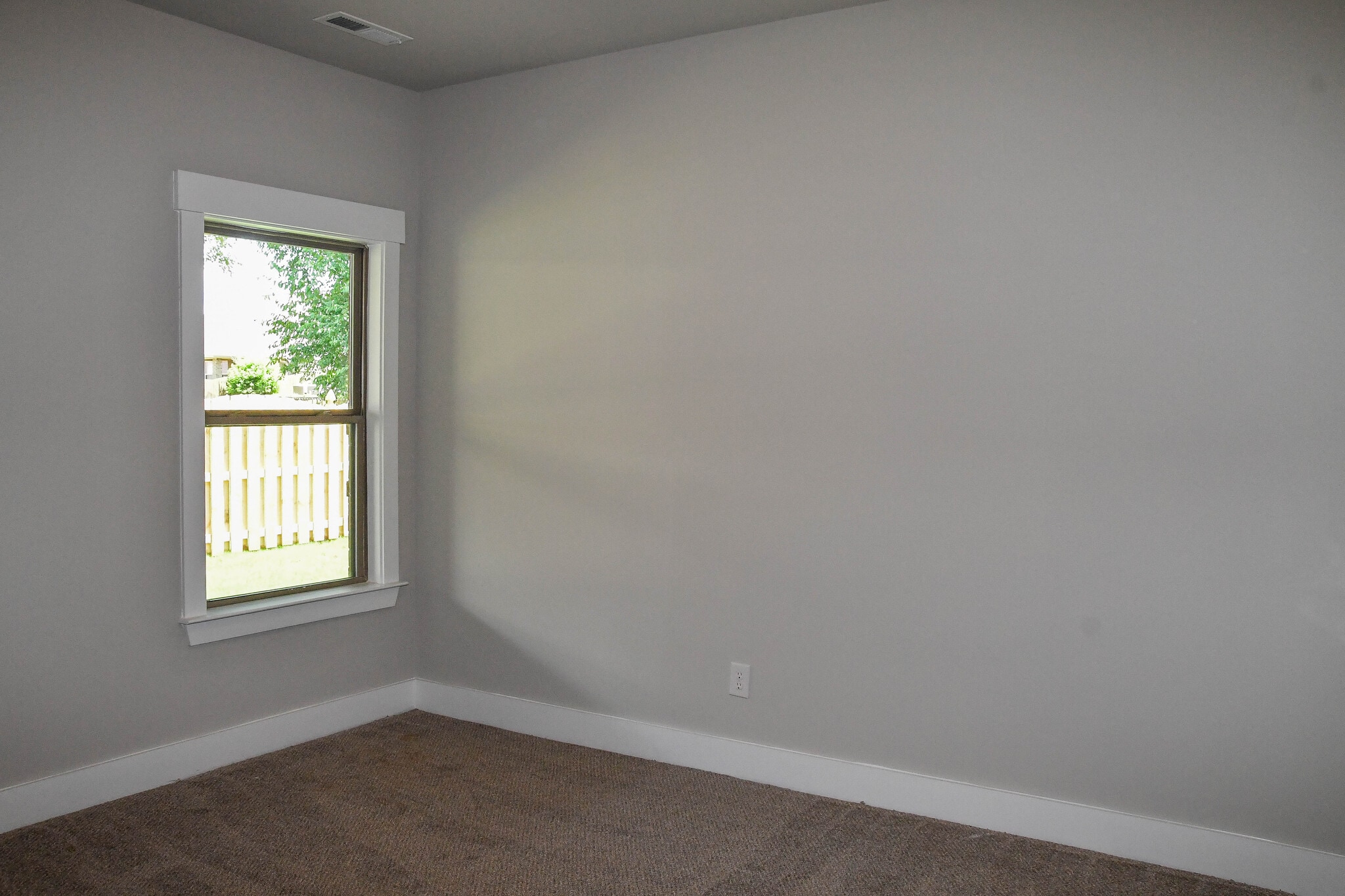 Building Photo - 107 Lem Way