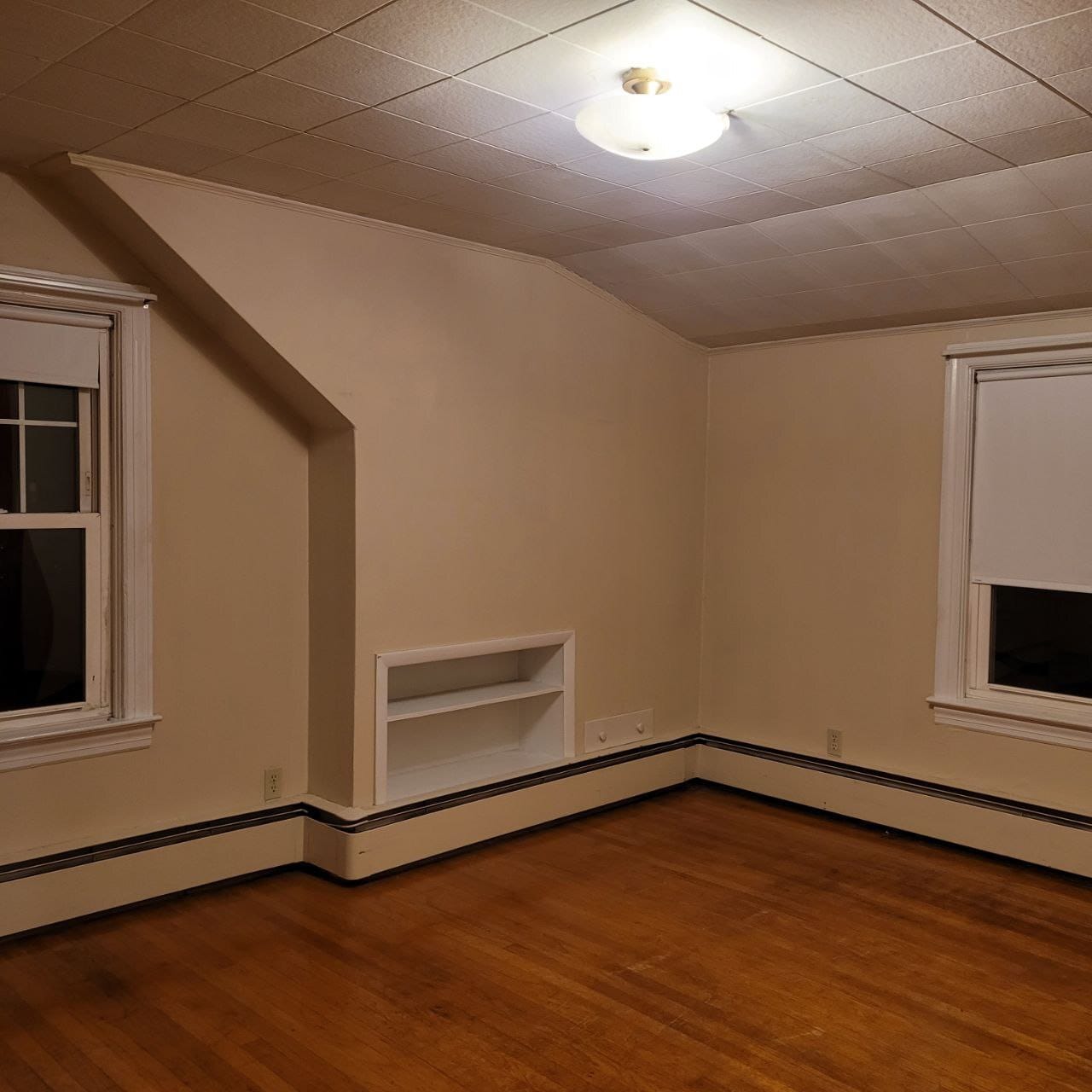 Building Photo - 35 Birchland Ave