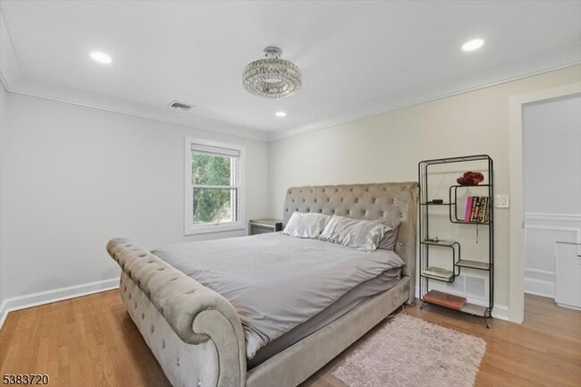 Building Photo - 41 Stirling Terrace