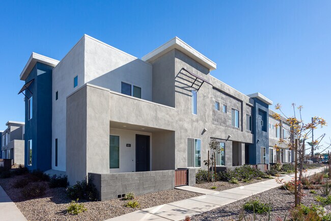 Building Photo - BB Living Val Vista