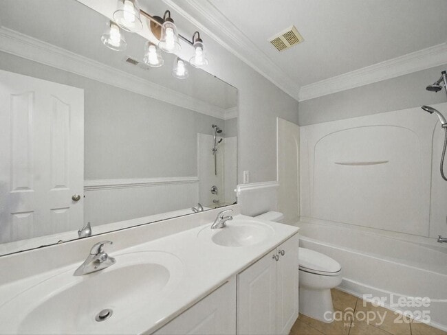 Building Photo - 5203 Grays Ridge Dr