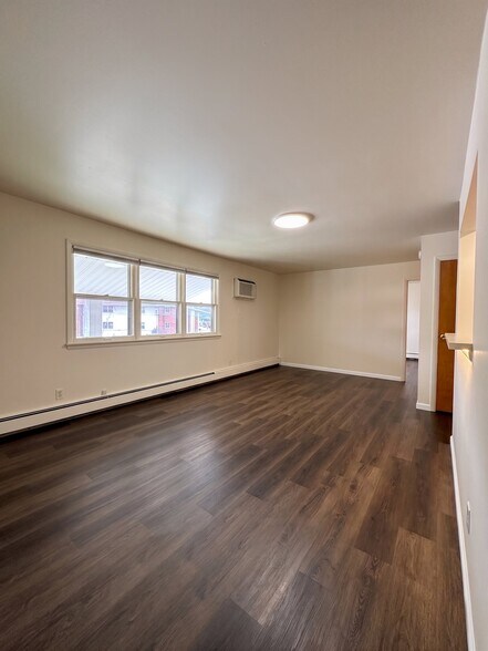 Building Photo - 2811 Parkman Rd NW