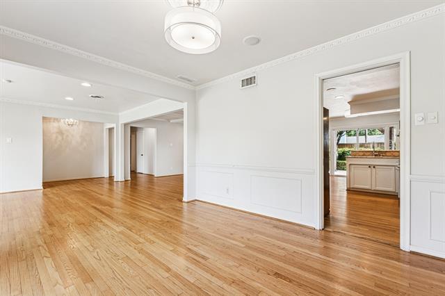 Building Photo - 5834 Melshire Dr