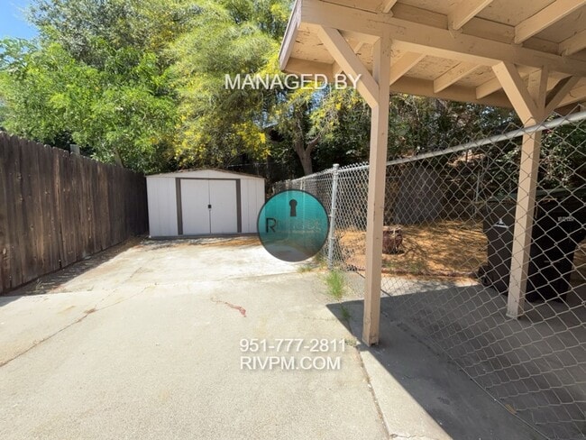 Building Photo - WELCOME TO YOUR NEW HOME IN THE WOOD STREE...