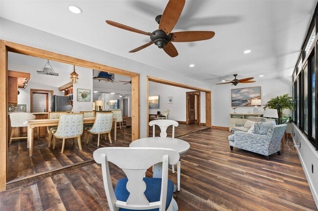 Building Photo - 109 Seashore Dr