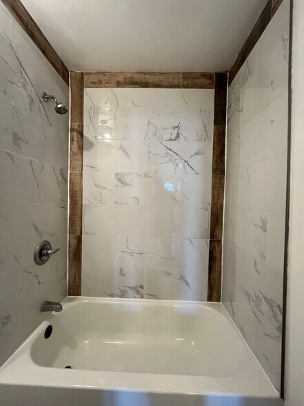 Building Photo - 54 Stegman St