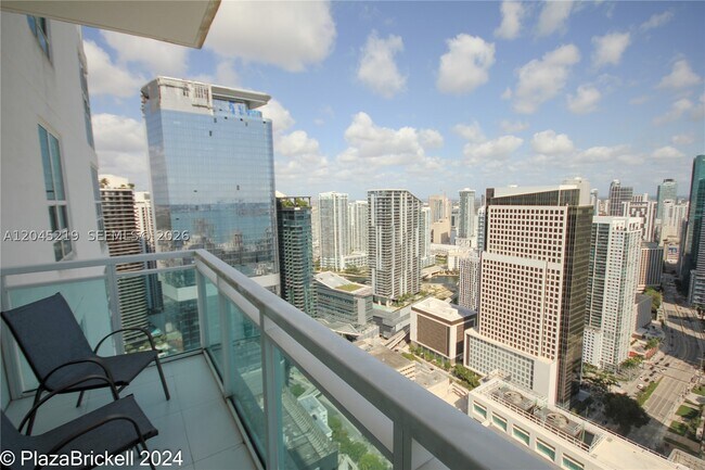 Building Photo - 950 Brickell Bay Dr