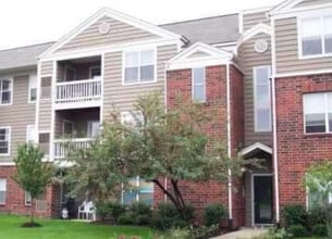 Building Photo - 125 Glengarry Dr