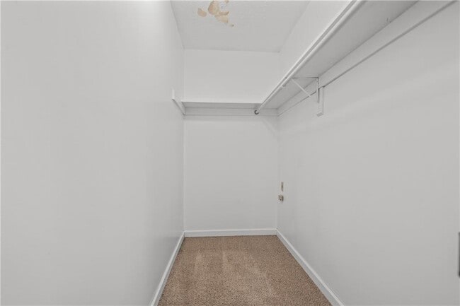 Building Photo - 1505 Planters Ridge Ln