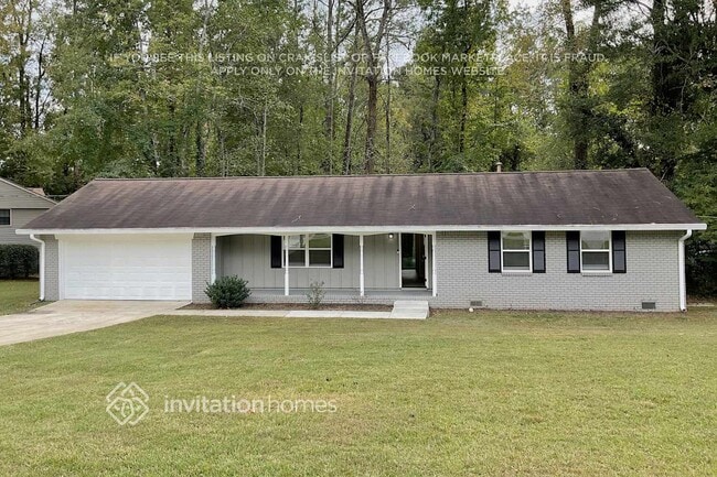 Building Photo - 2045 Devore Dr SW