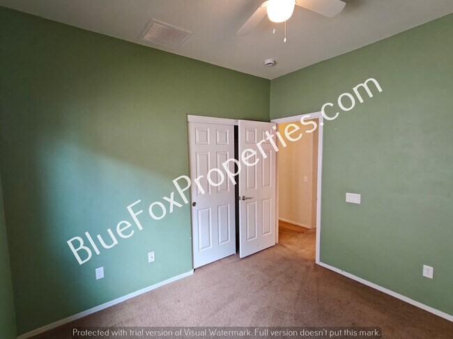 Building Photo - 21184 E Frontier Rd