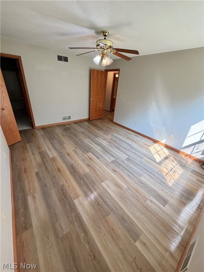 Building Photo - 4046 St Andrews Ct