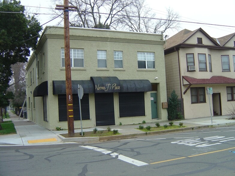 Building Photo - 3560 4th Ave