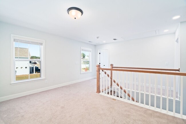 Building Photo - Spacious Lowcountry Retreat in Moncks Corner